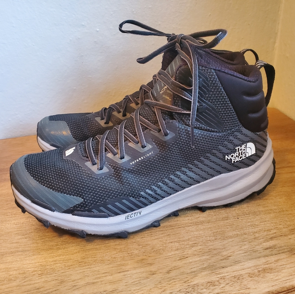 The North Face Men’s Vectiv Mid Waterproof Hiking Shoes - Black/Grey Mens 13